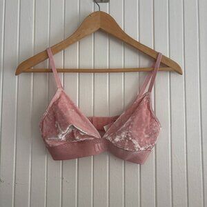 NWT Victoria's Secret Velvet Bralette